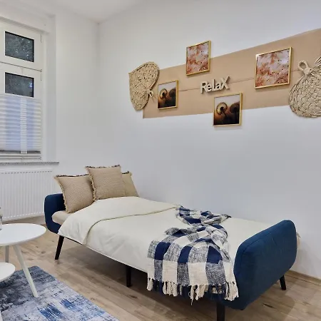 Like Apartment